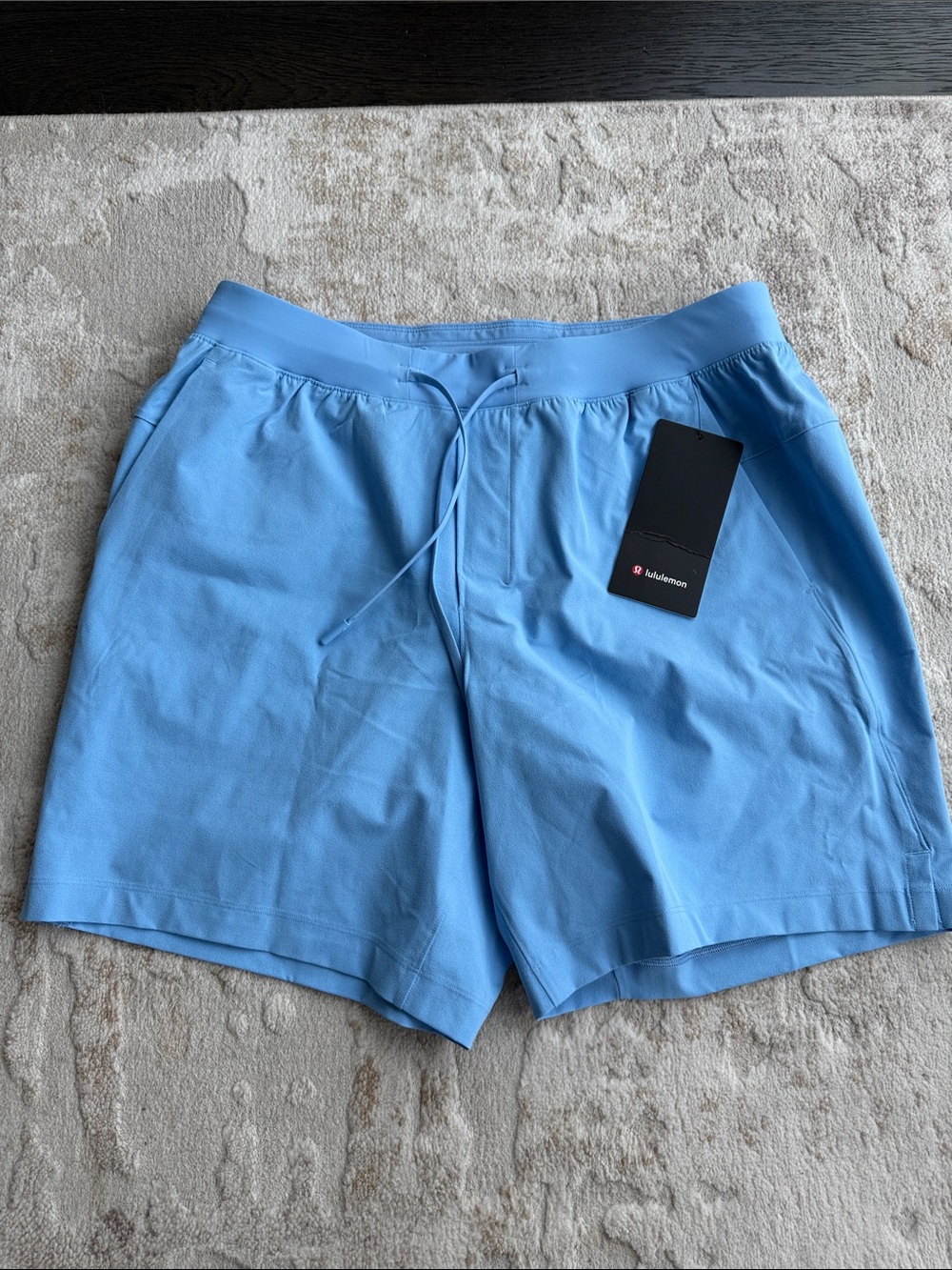 lululemon athletica Zeroed In Short 7" - Light Blue